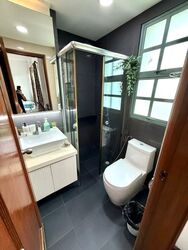Gold Coast Condo (D5), Condominium #558605041